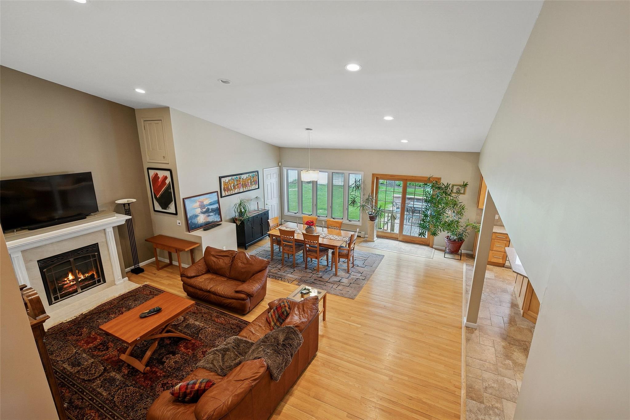 6 Daisy Lane, Commack, New York image 31