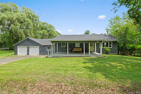 Homes For Sale - 44 Woods Road<br/> Tivoli, NY 12583