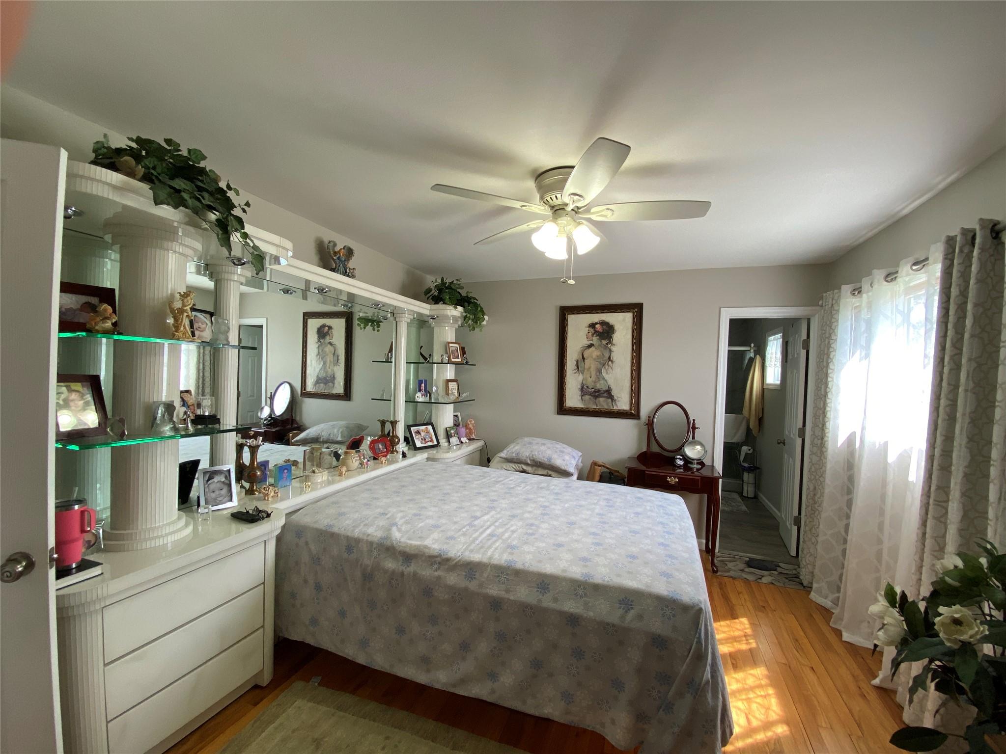 102 Thomas Street, Brentwood, New York image 13