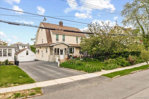 27 Faneuil Place New Rochelle NY 10801