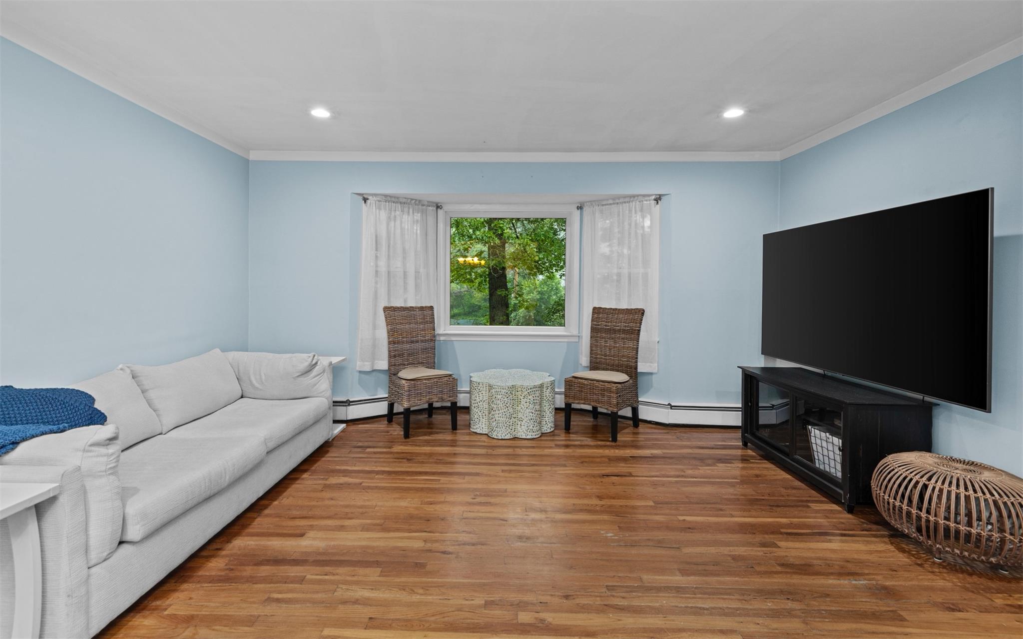 98 Hallock Landing Road