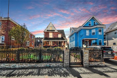 820 S Oak Drive Bronx NY 10467