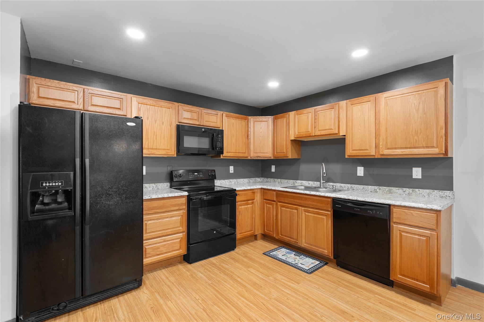 23 Scarborough Lane A