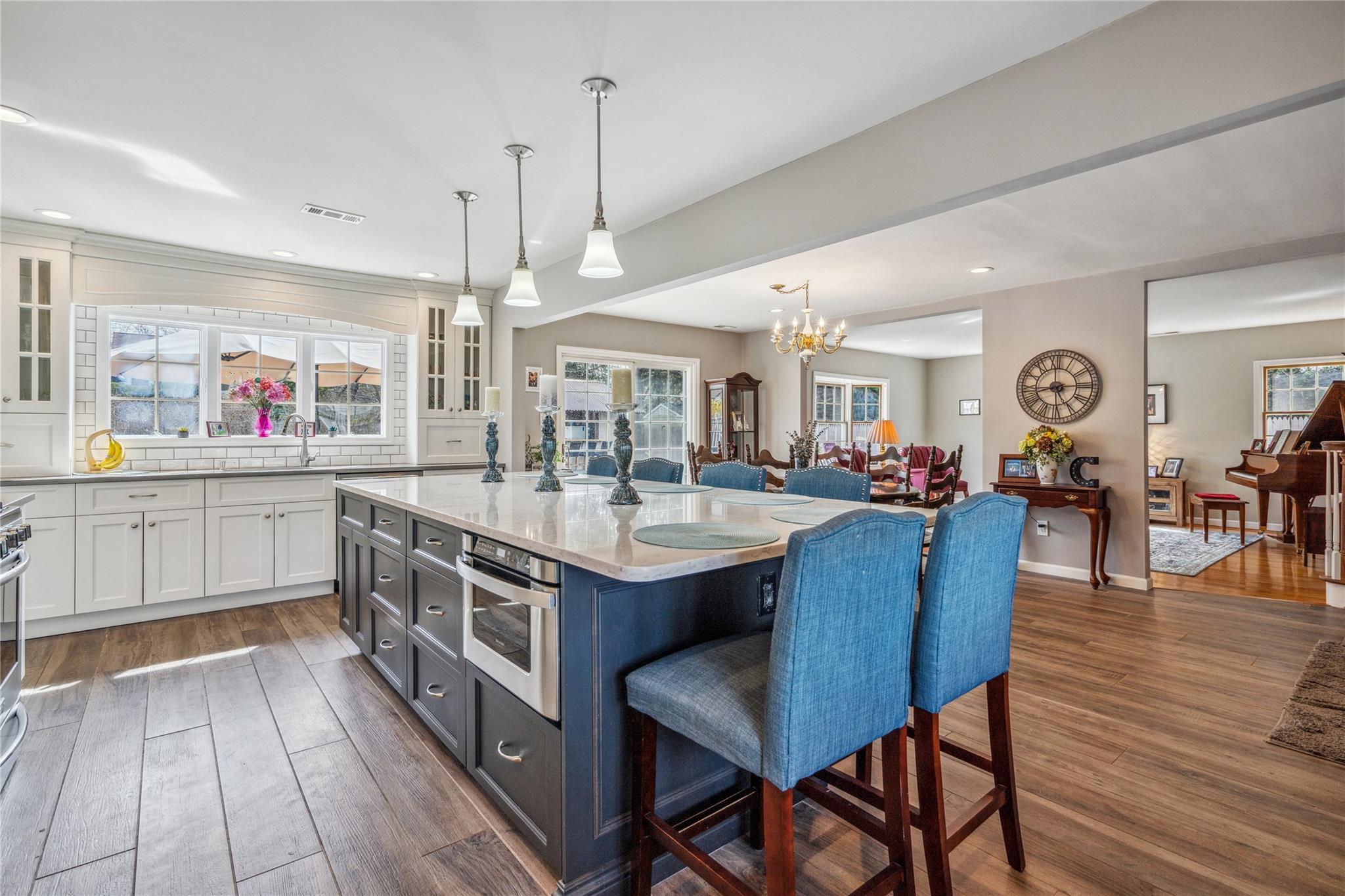 17 Redwood Lane, South Setauket, Florida image 10