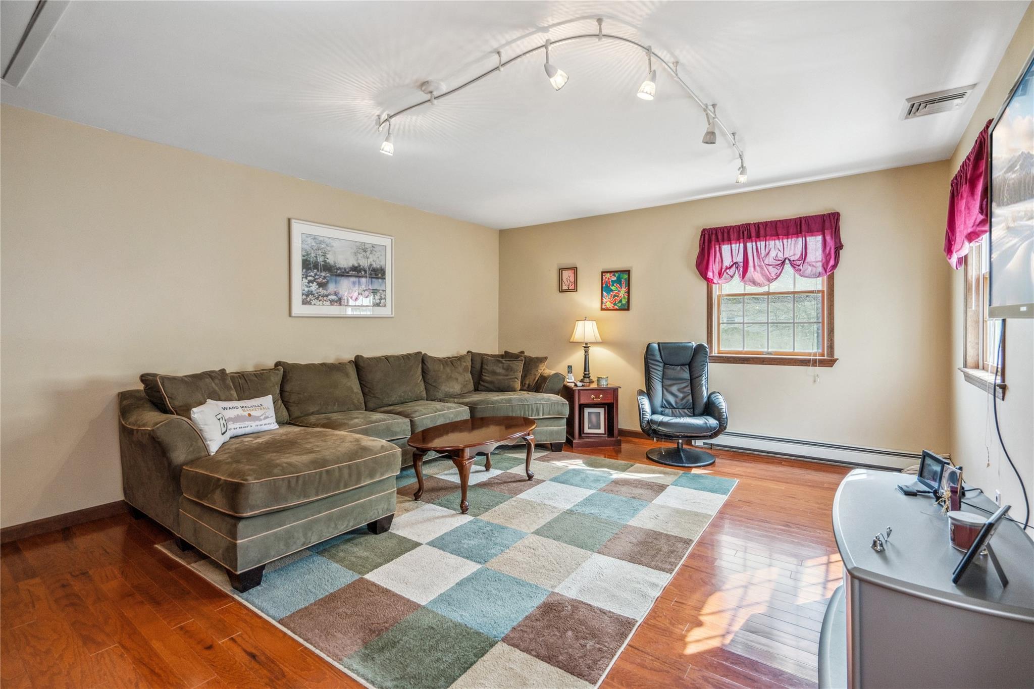 17 Redwood Lane, South Setauket, Florida image 26