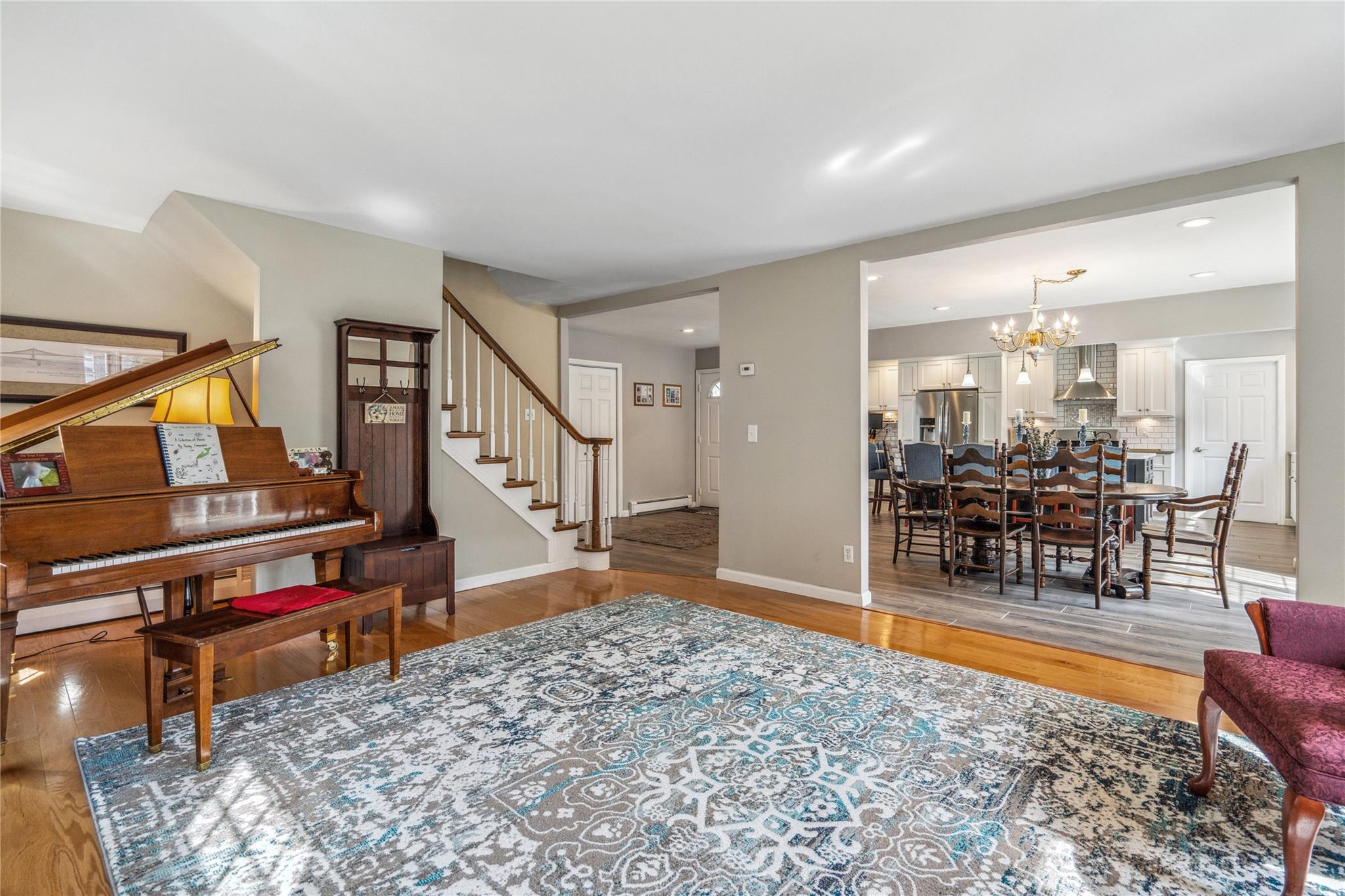 17 Redwood Lane, South Setauket, Florida image 16