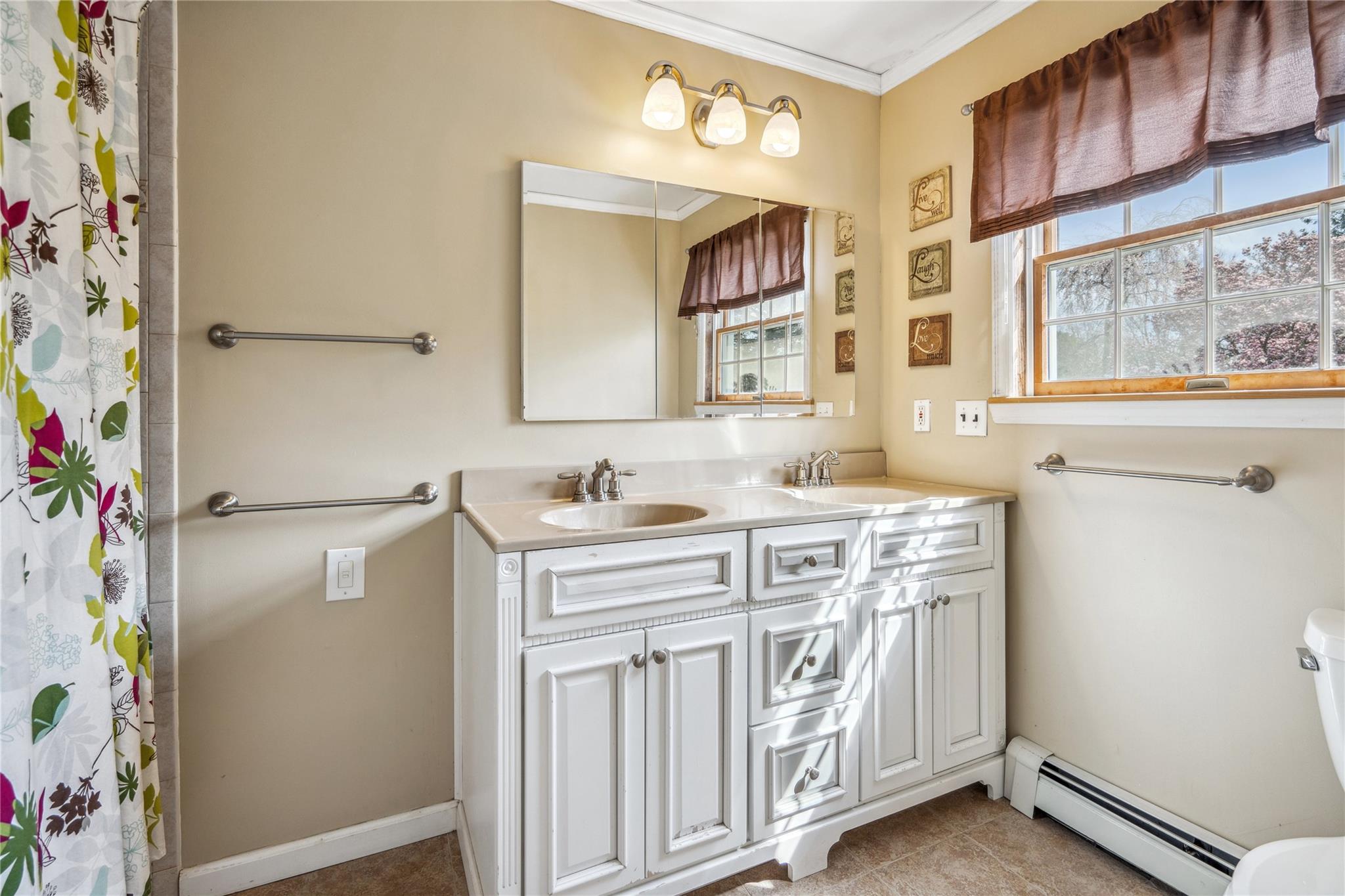 17 Redwood Lane, South Setauket, Florida image 36
