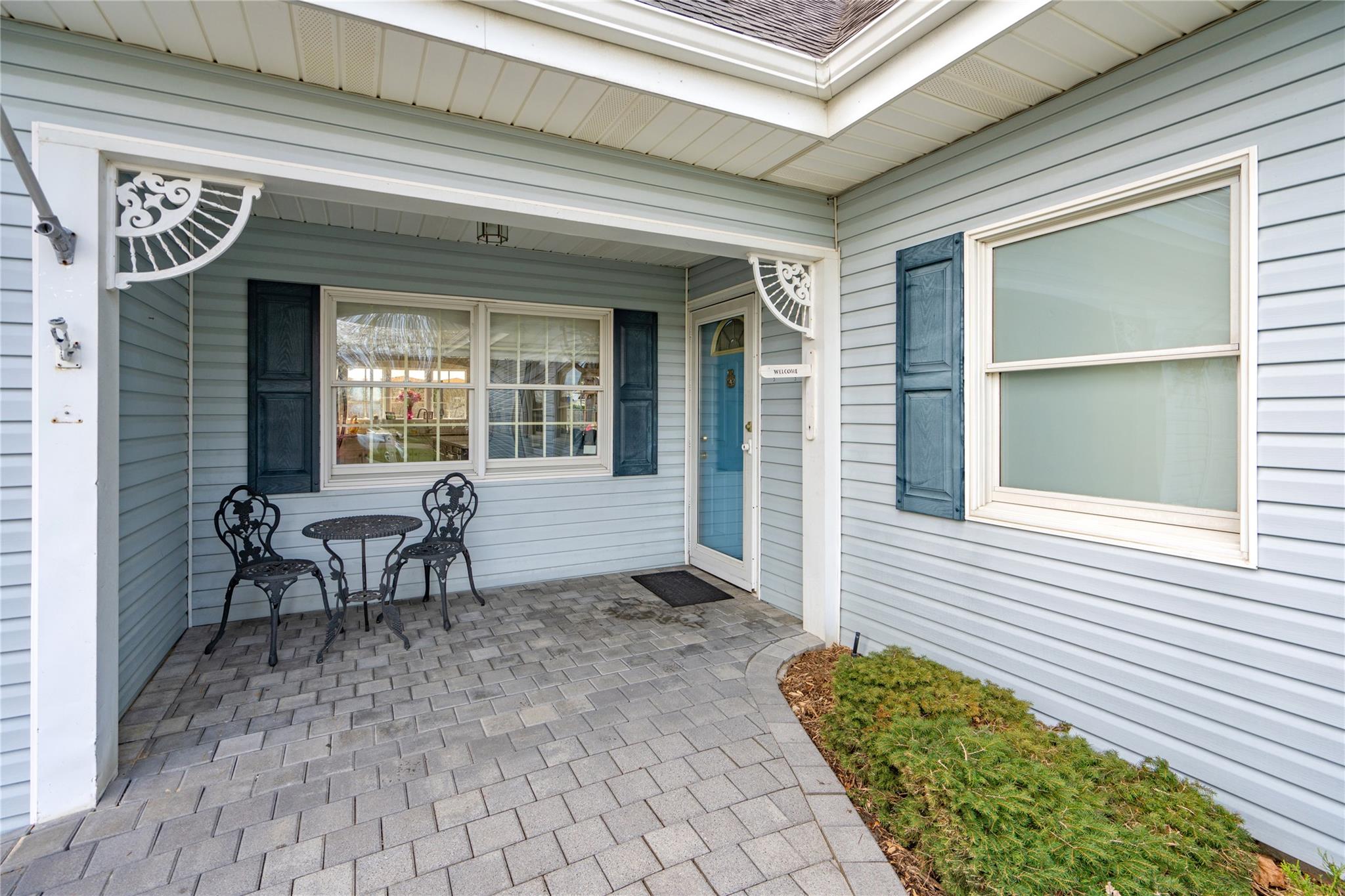 17 Redwood Lane, South Setauket, Florida image 4