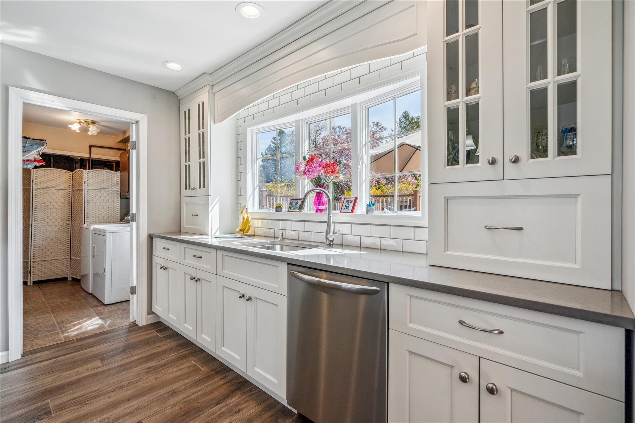 17 Redwood Lane, South Setauket, Florida image 15