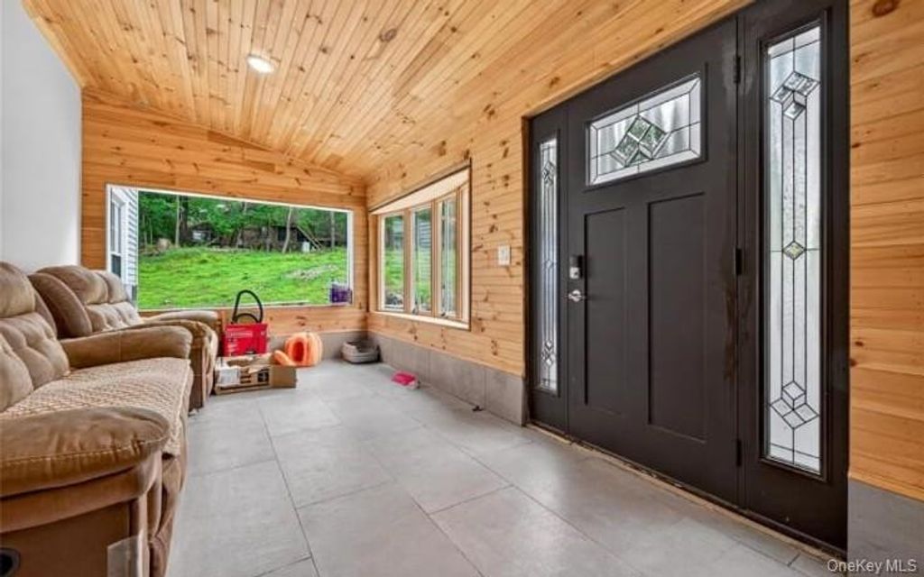 Photo of 556 Lakes Road, Monroe, NY 10950 (MLS # 951176)