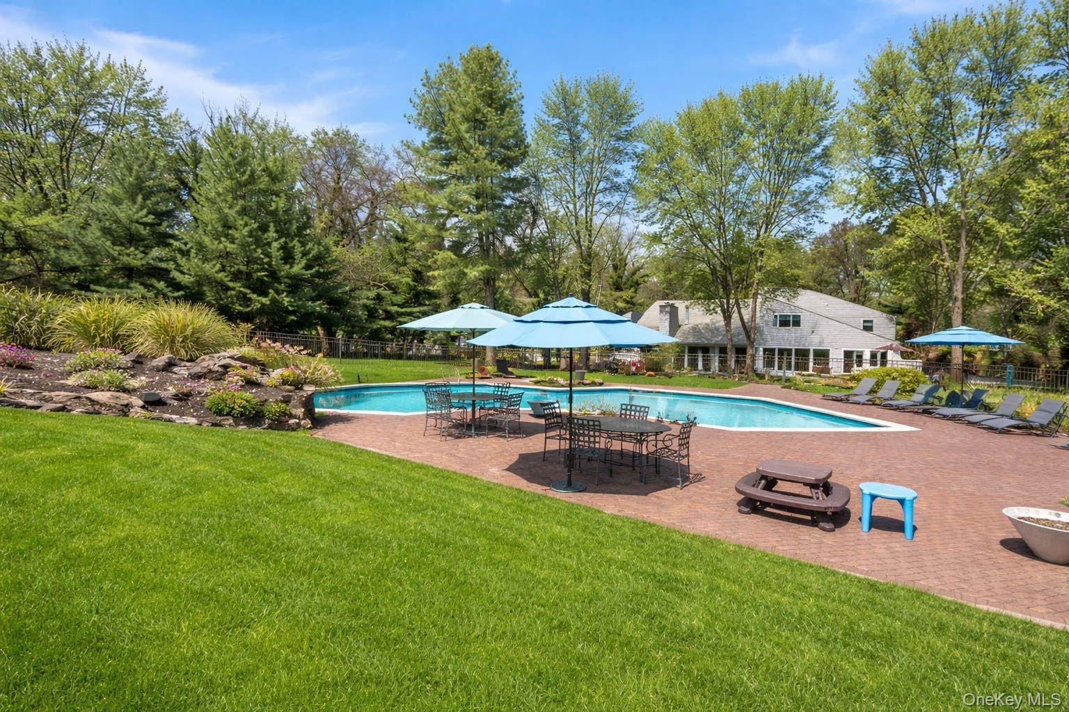 91 Hoaglands Lane