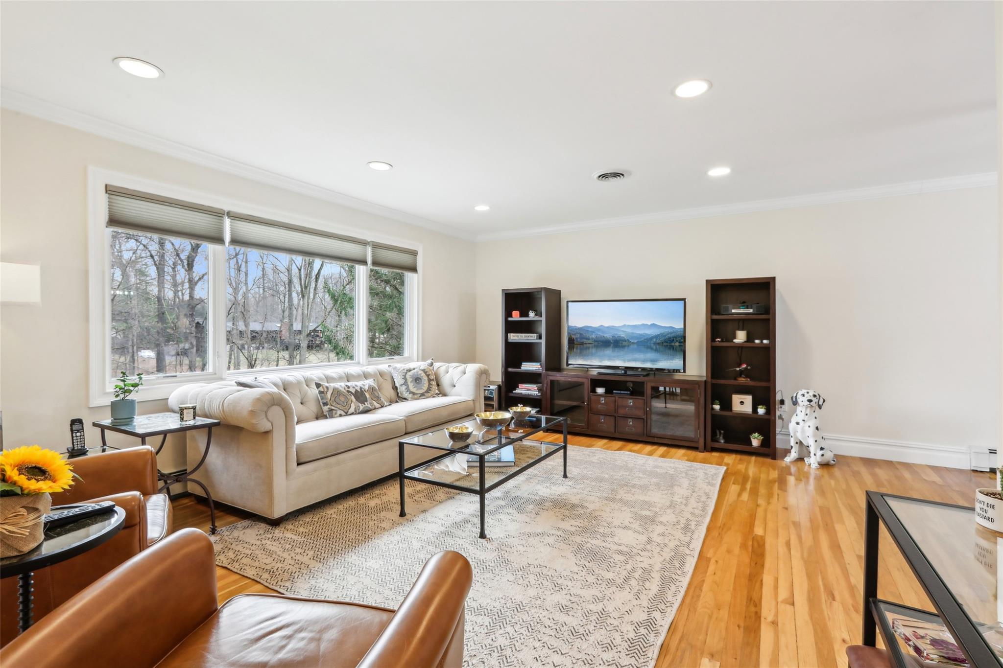 24 Trotters Trail, New City, New York image 3