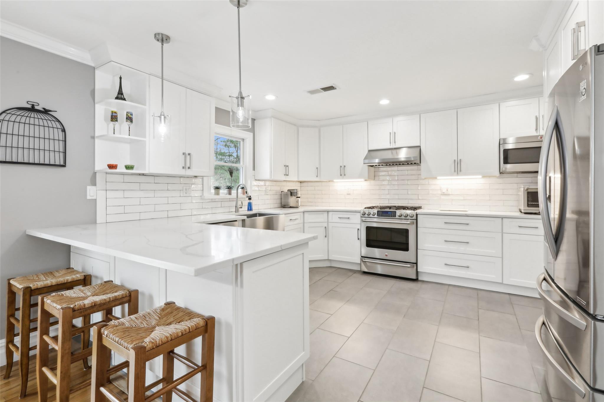 24 Trotters Trail, New City, New York image 9