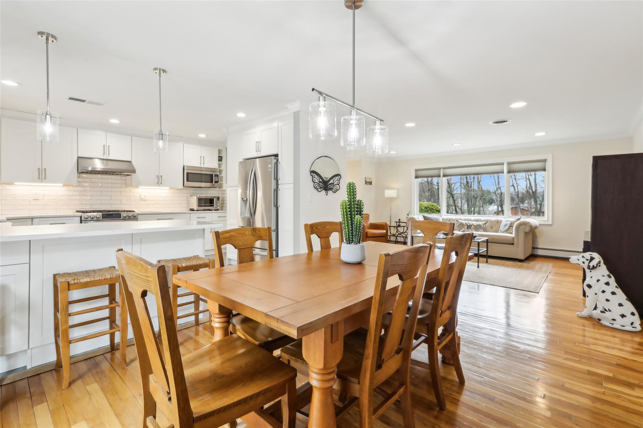 24 Trotters Trail, New City, New York image 8