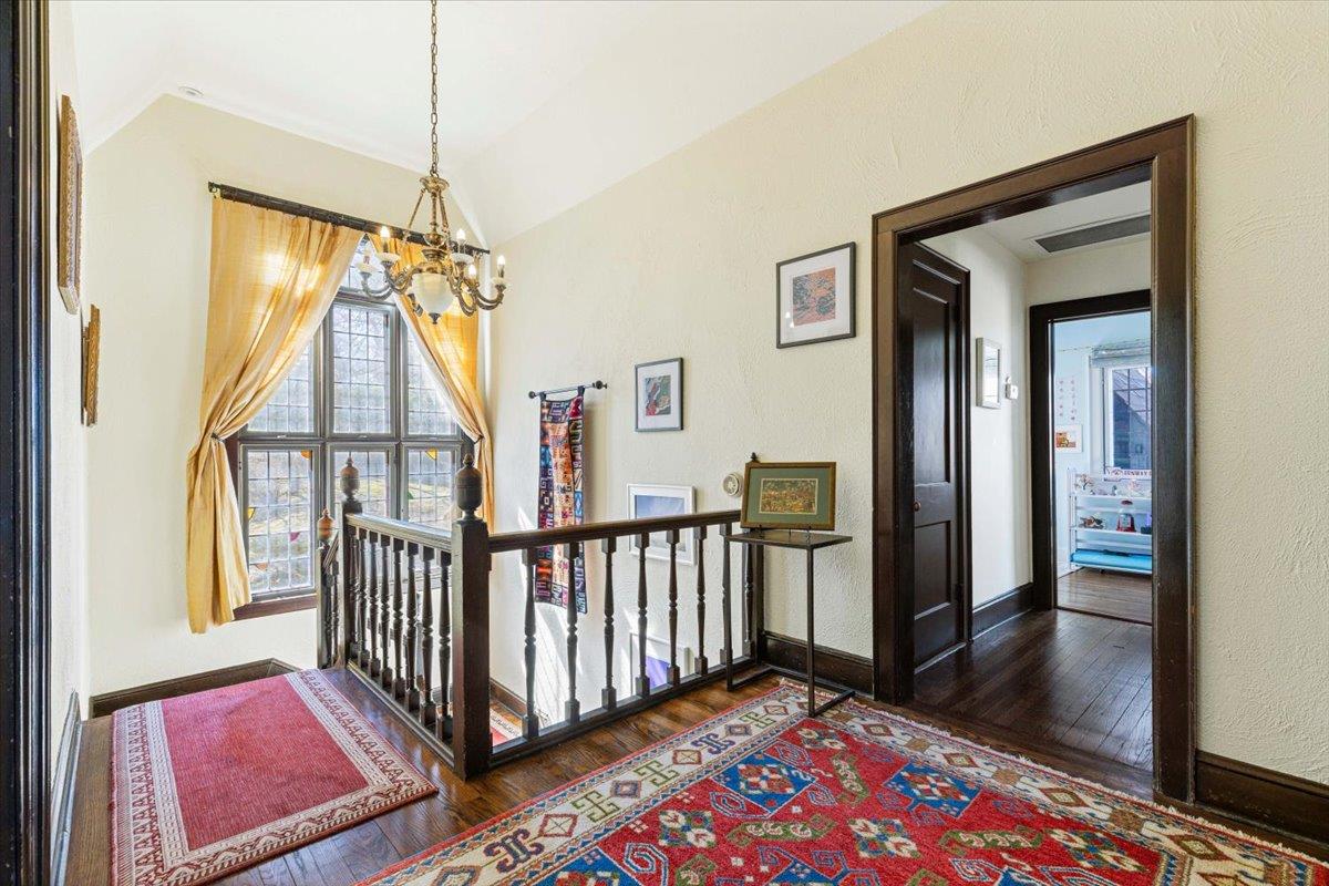 8 Club Way Way, Hartsdale, New York image 20