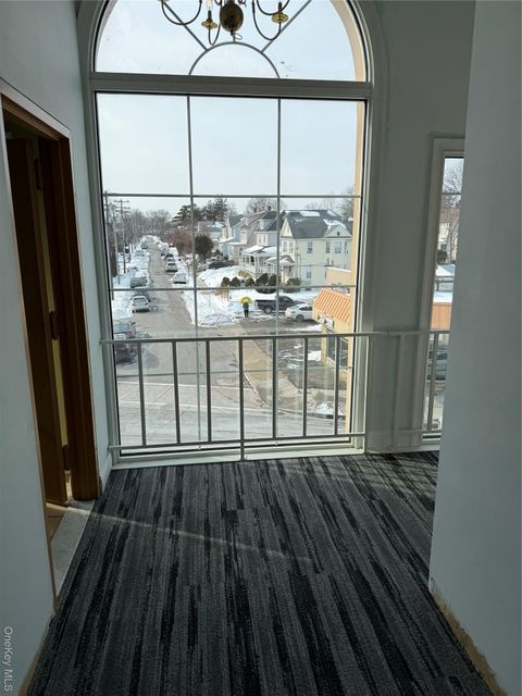 320 Post Avenue 2G Westbury NY 11590