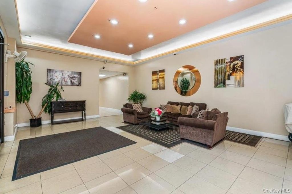 Photo of 67-25 Dartmouth Street #3K, Forest Hills, NY 11375 (MLS # 1000581)