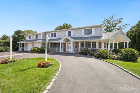 Photo of 58 Sherwood Drive, Huntington, NY 11743 (MLS # 910836)