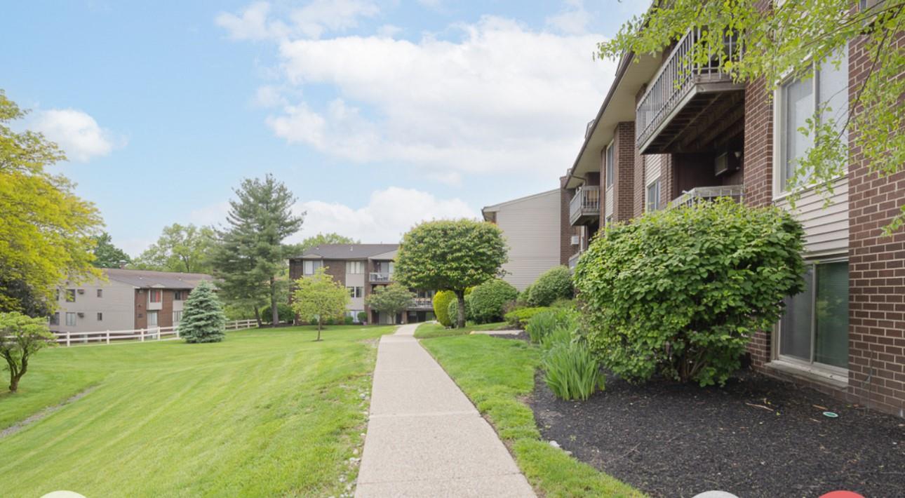 104 Country Club Lane #104, Pomona, New York image 4