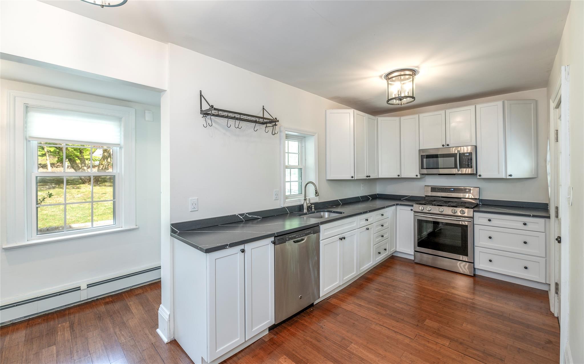 78 Closter Road, Palisades, New York image 26