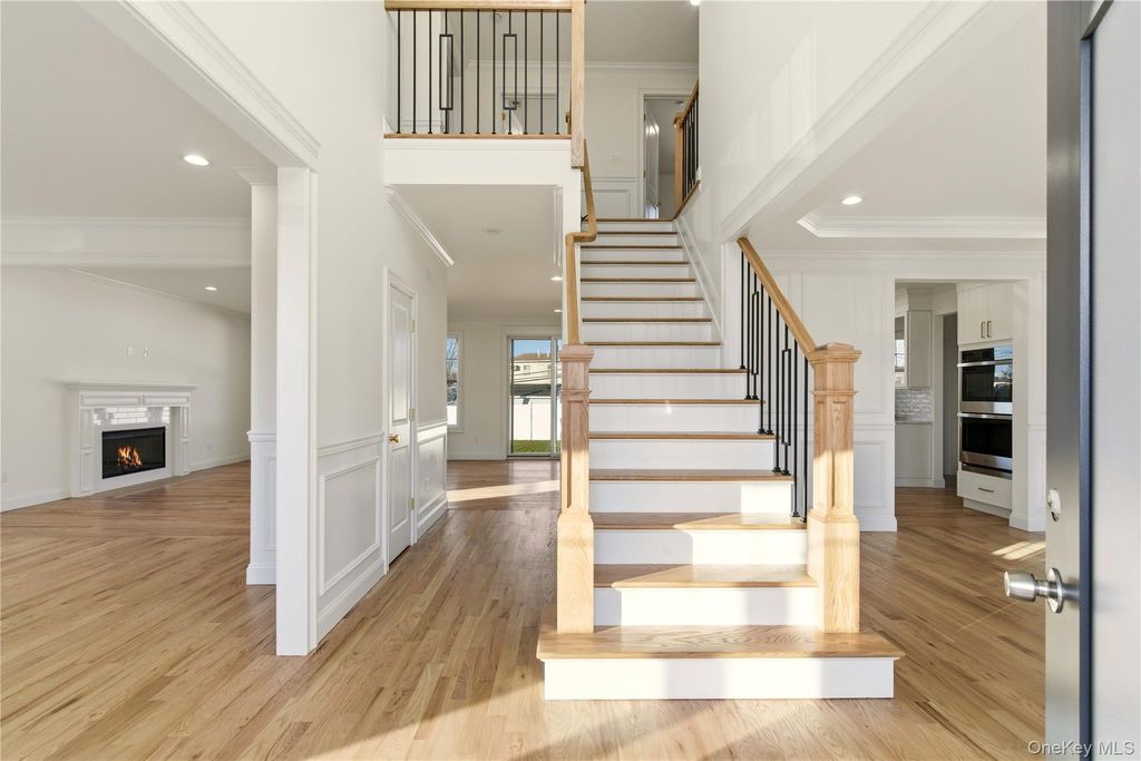 Photo of 23 Cove Lane, Levittown, NY 11756 (MLS # 918765)
