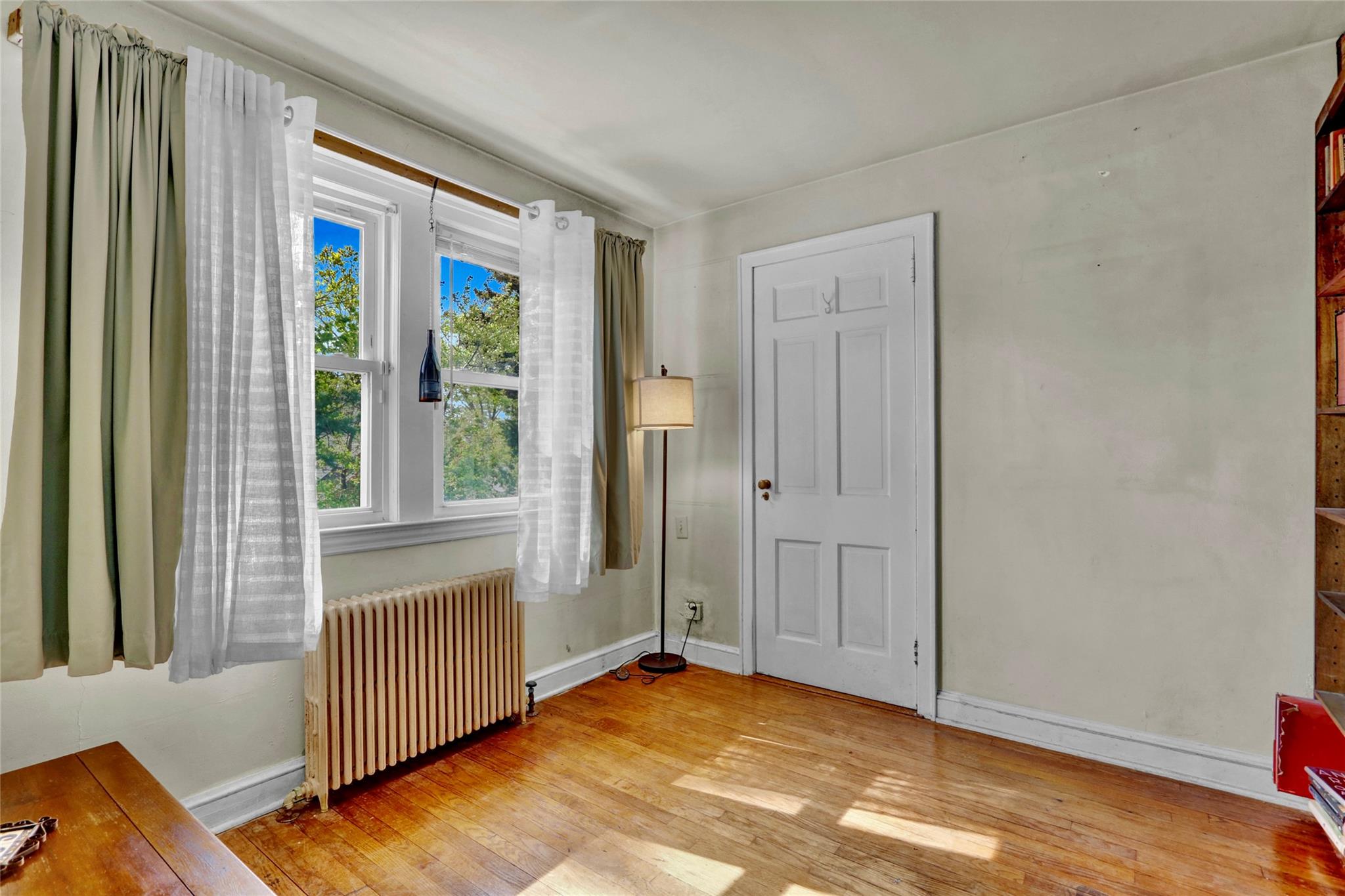 255 Ocean Avenue, Malverne, New York image 22