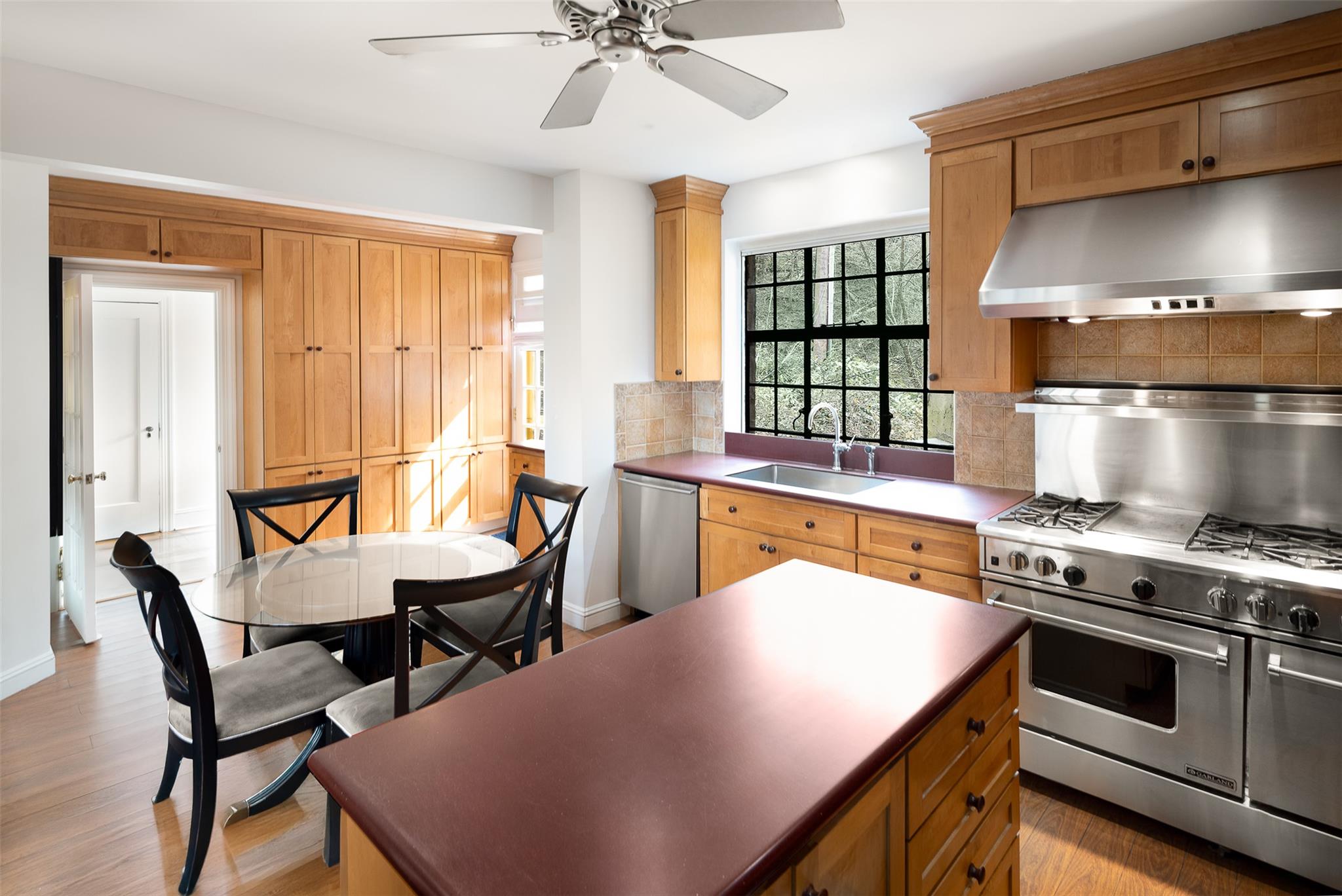 2501 Palisade Avenue H2