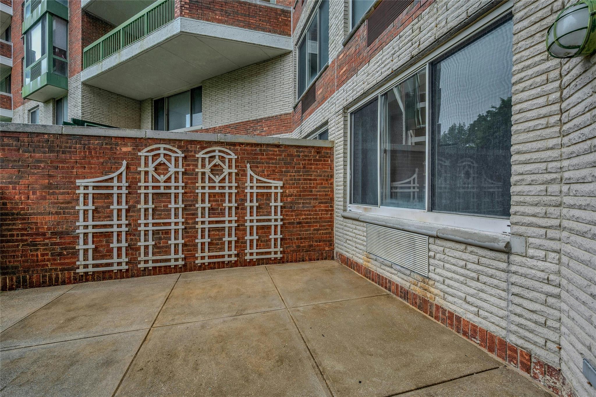 100 Hilton Avenue #M9, Garden City, New York image 28