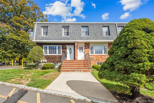 44 GLADYS DR, SPRING VALLEY, NY 10977 - Image 7a8bafc46f7321b314aa896b4173fdf7/3923880289