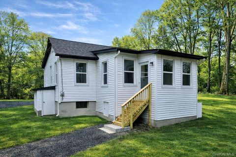 Homes For Sale - 548 Dosen Road<br/> Middletown, NY 10940