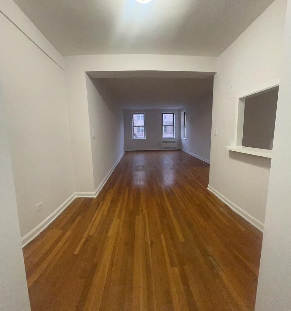 Property for Sale at Wallace Avenue 4D, Bronx, New York - Bathrooms: 1 
Rooms: 2  - $140,000