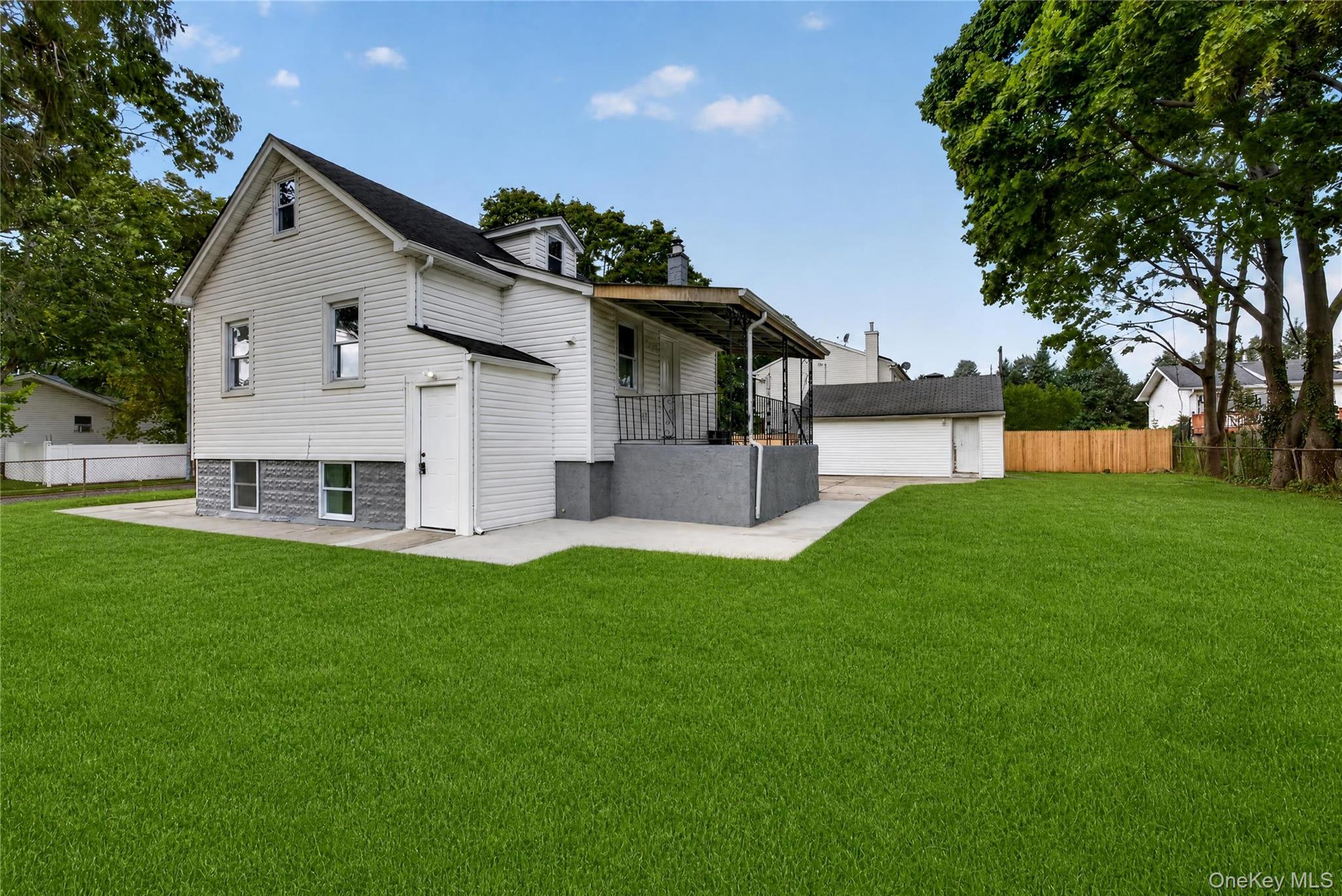 75 Apricot Street - Photo 3
