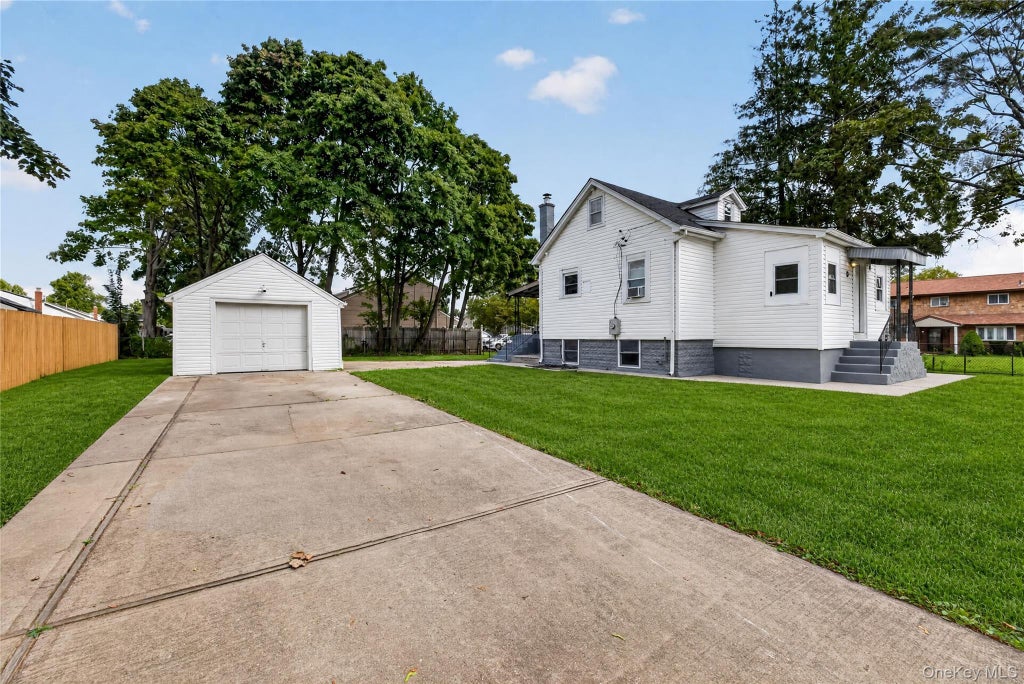 Photo of 75 Apricot Street, Central Islip, NY 11722 (MLS # 1059865)