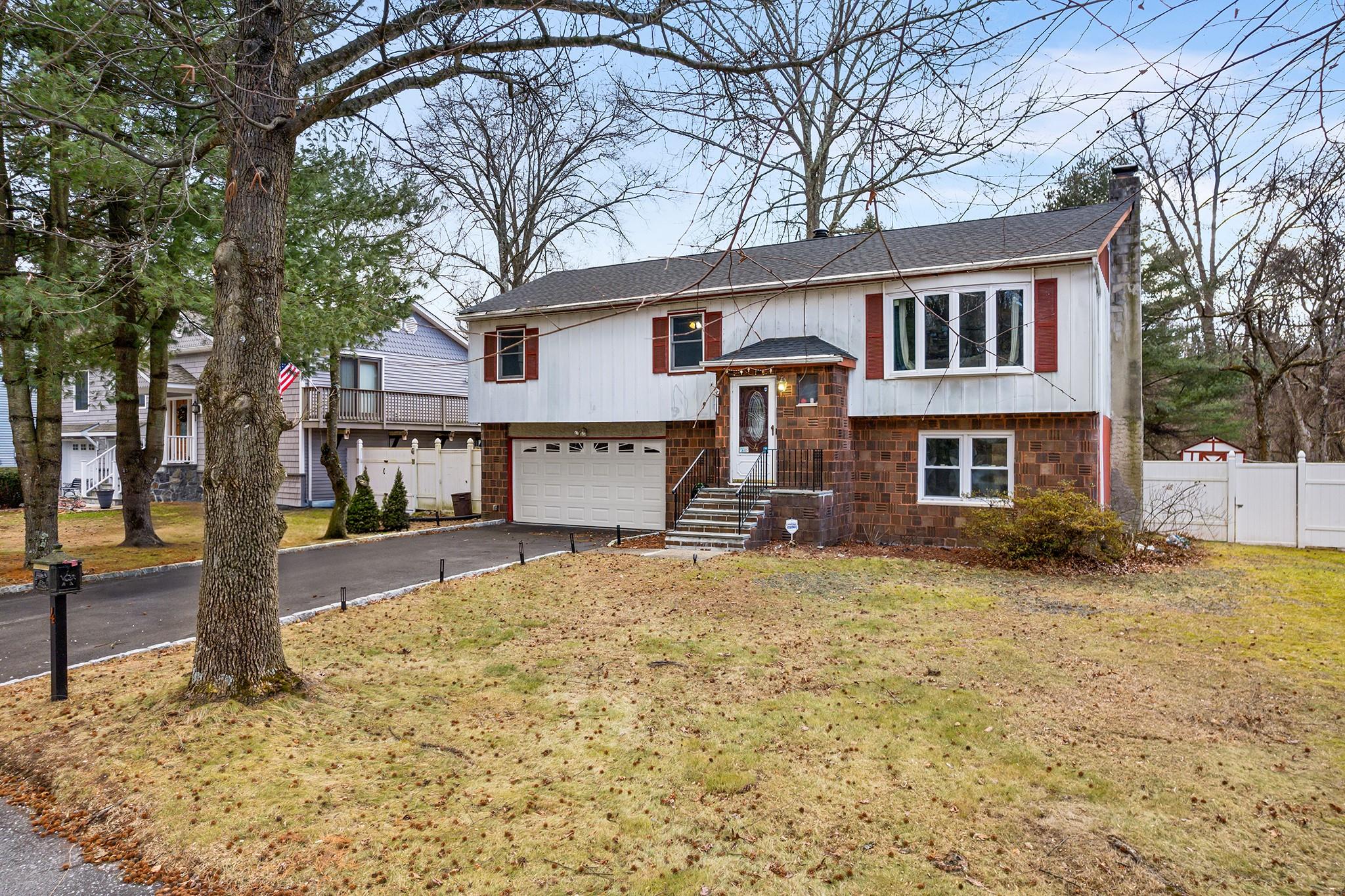 4 Abraham Gunn Memorial Drive #D, Cortlandt Manor, New York image 2