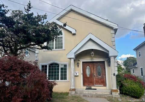 218 Avery Place Cedarhurst NY 11516