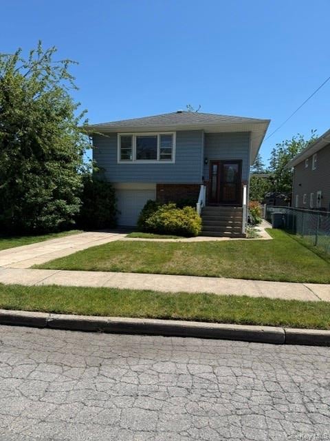 Homes For Sale - 190 Hollywood Avenue<br/> Valley Stream, NY 11581