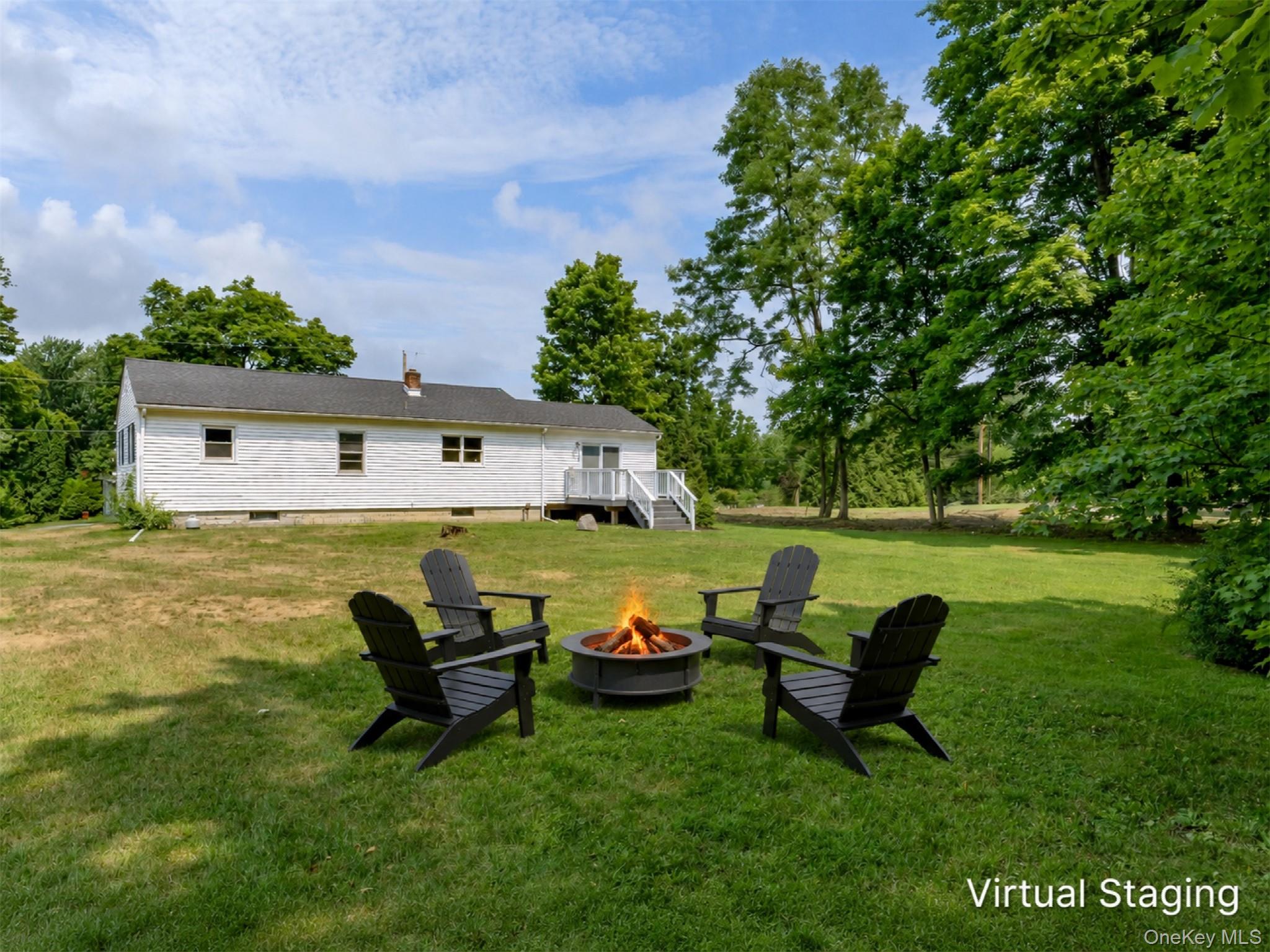 593 Creekside Road