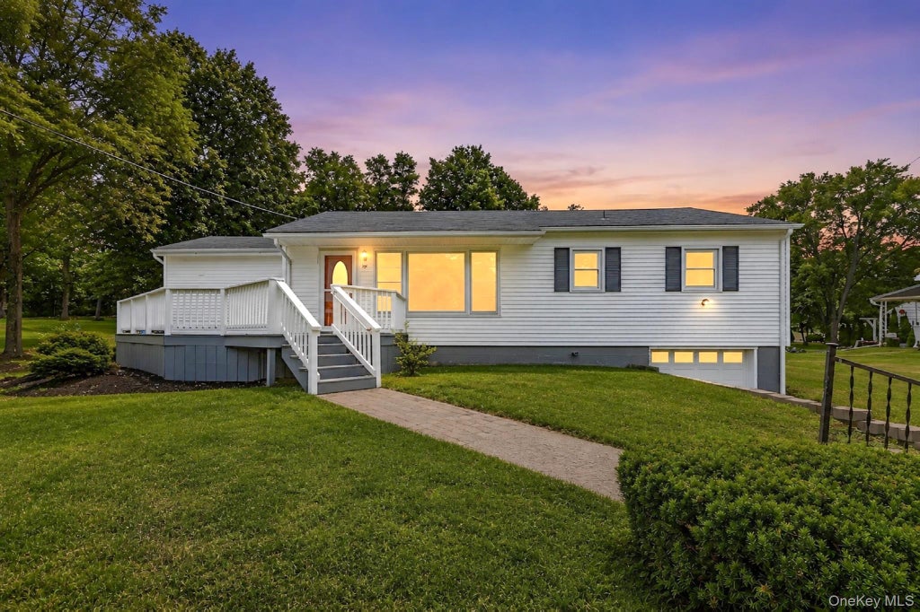 Photo of 593 Creekside Road, Hurley, NY 12443 (MLS # 1026265)