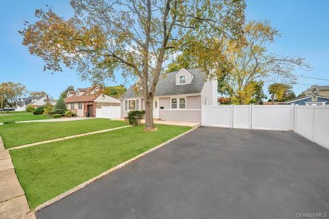 2737 Sheila Court East Meadow NY 11554