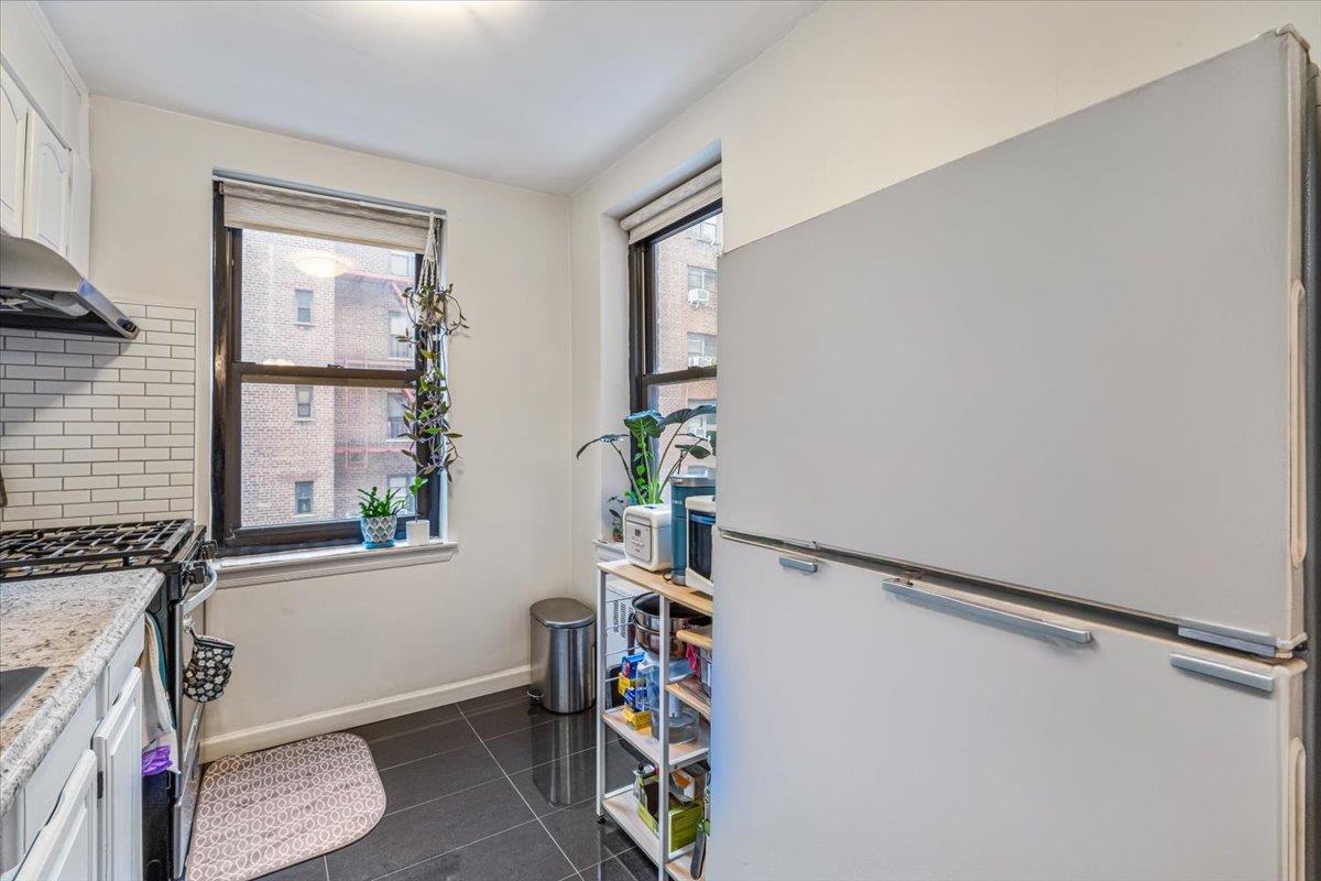 32-42 89th Street #C206, East Elmhurst, New York image 4