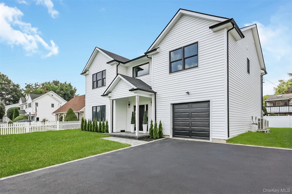 Photo of 12 Slate Lane, Levittown, NY 11756 (MLS # 1037126)