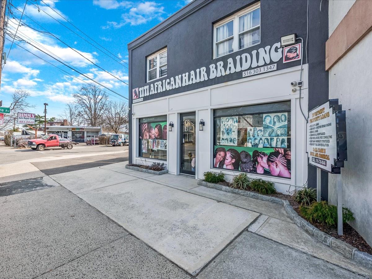 496 Jerusalem Ave