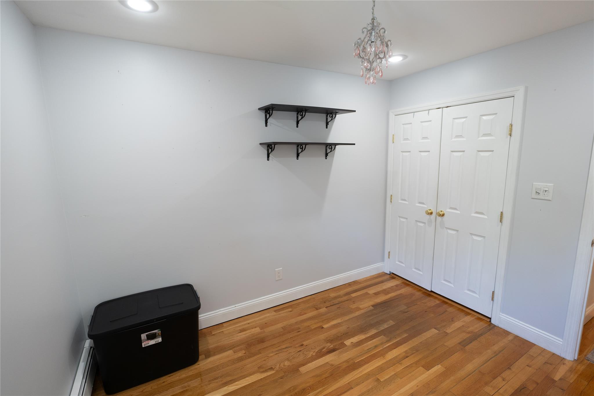 33 Woodland Avenue, Farmingdale, New York image 11