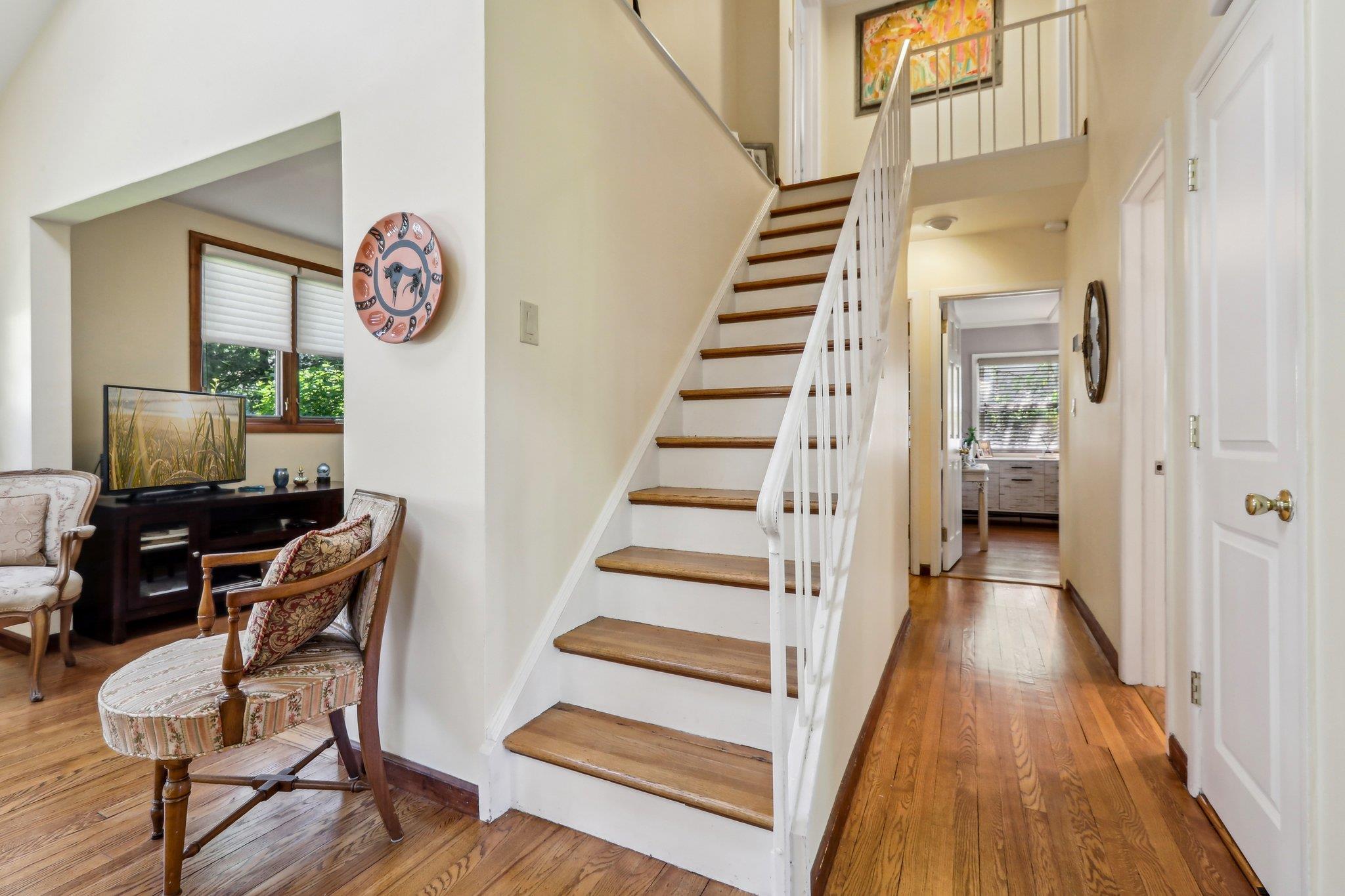 1 Meadowood Path, New Rochelle, New York image 27