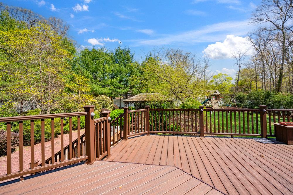 41 Beaumont Drive, Melville, New York image 26