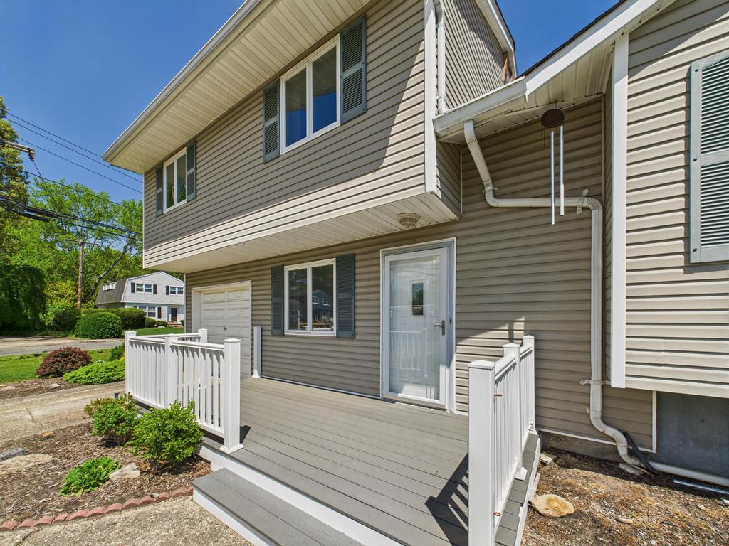 1 Katie Court, Lake Grove, New York image 38