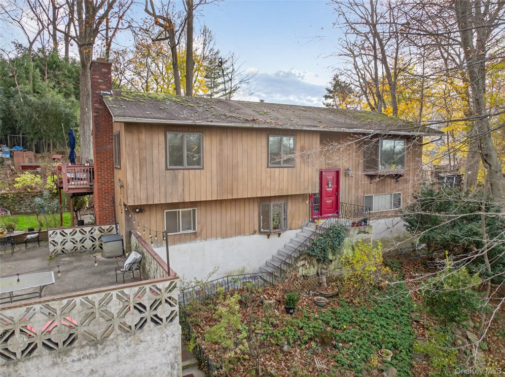 Photo of 450 Valentine Avenue, Sparkill, NY 10976 (MLS # 1056801)