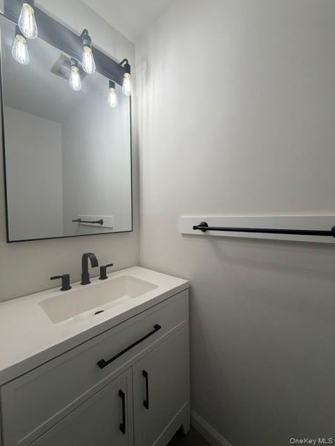 Photo of 121 Hill Spur, Calverton, NY 11933 (MLS # 1043642)