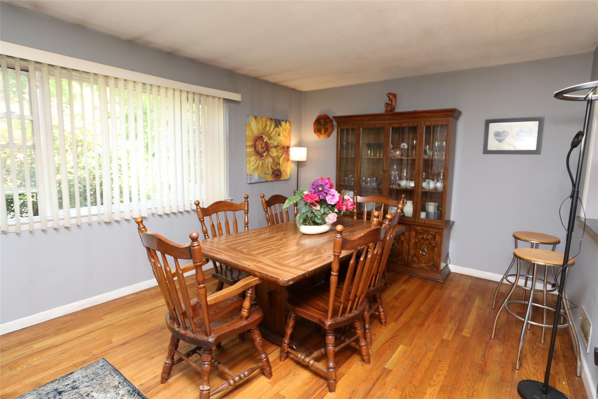 8 Windmill Lane, New City, New York image 3