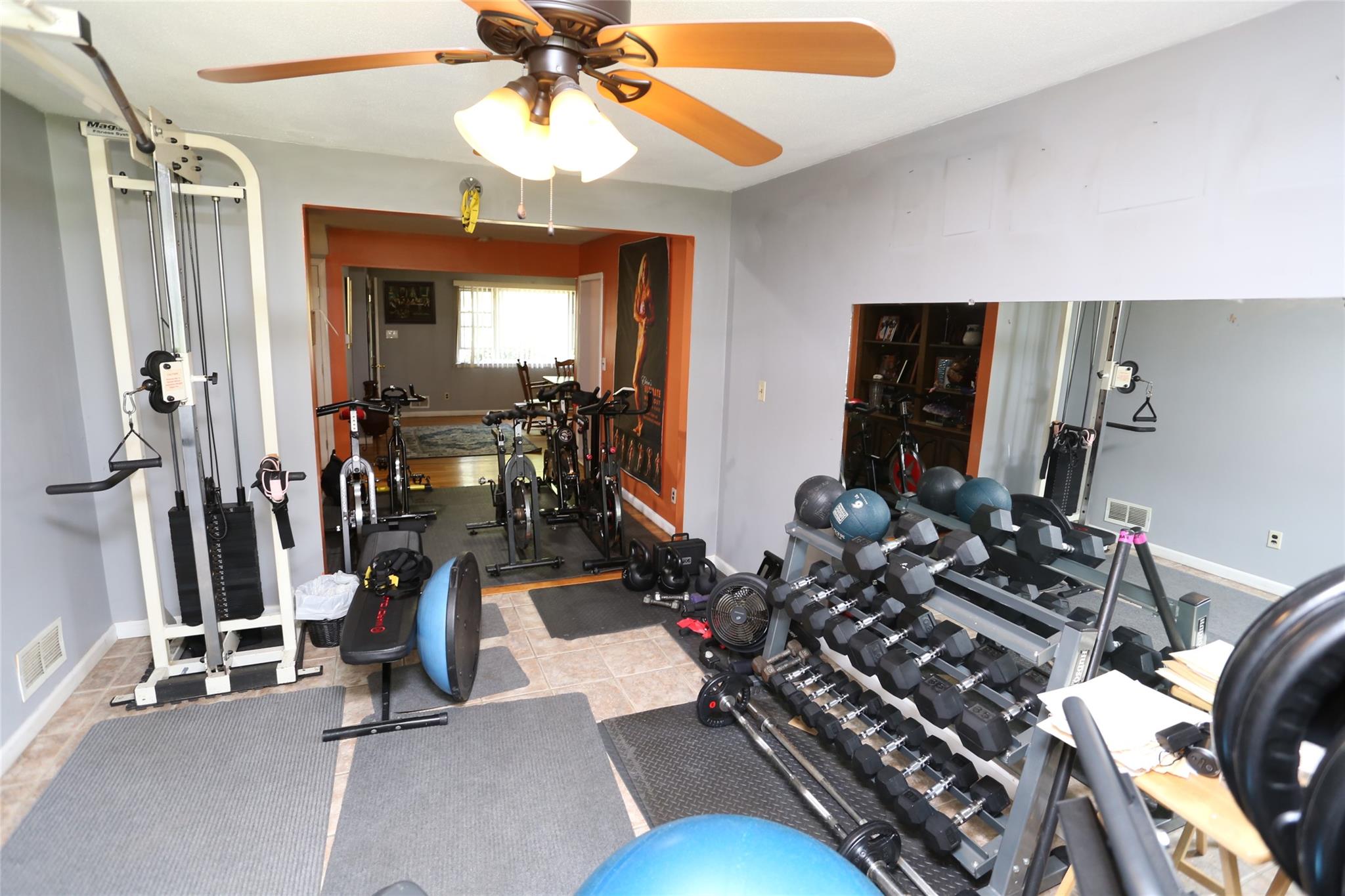 8 Windmill Lane, New City, New York image 16